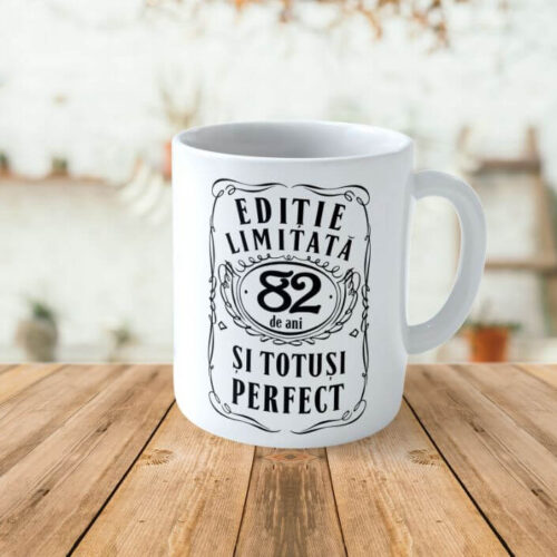 Cană personalizată Editie Limitata 82 de ani
