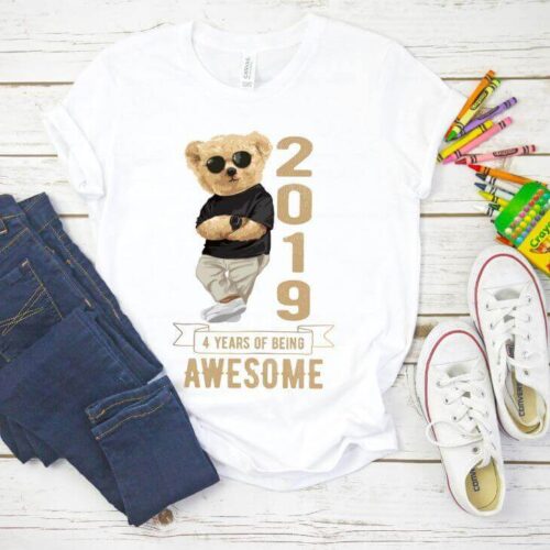 Tricou Personalizat 4 years of being awesome