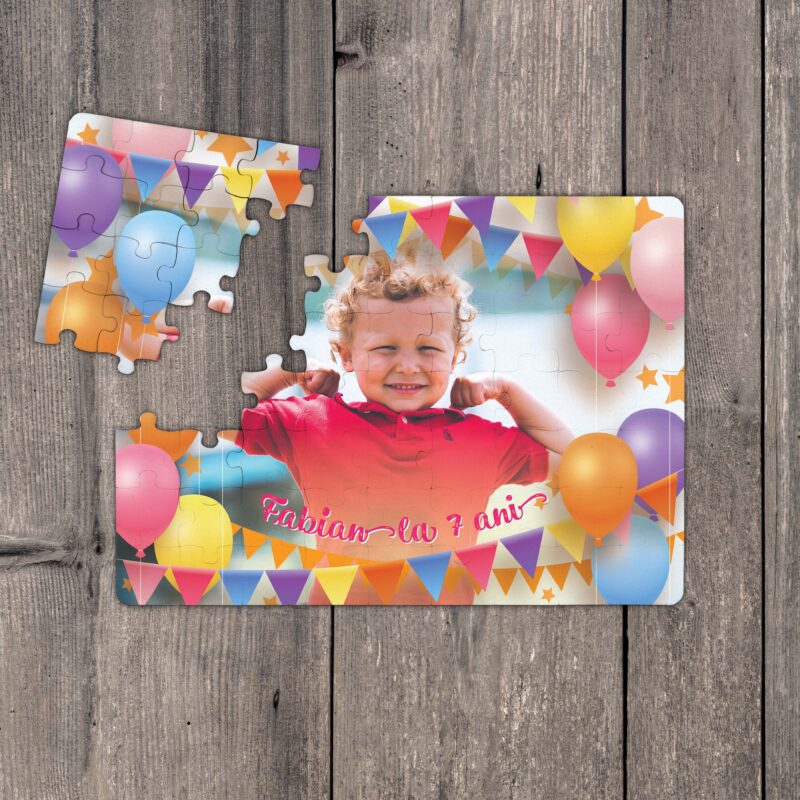 Puzzle Personalizat Magnetic - 63 de piese, 13x18 cm, o poza cu ornamente onomastice si text, PZ040 - imagine 2